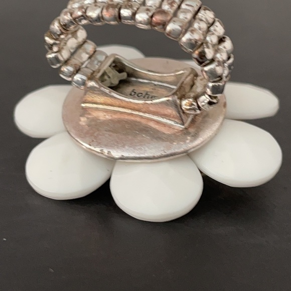 BOHM RING WHITE FACETED PETAL RING MADE IN PARIS - Picture 6 of 8